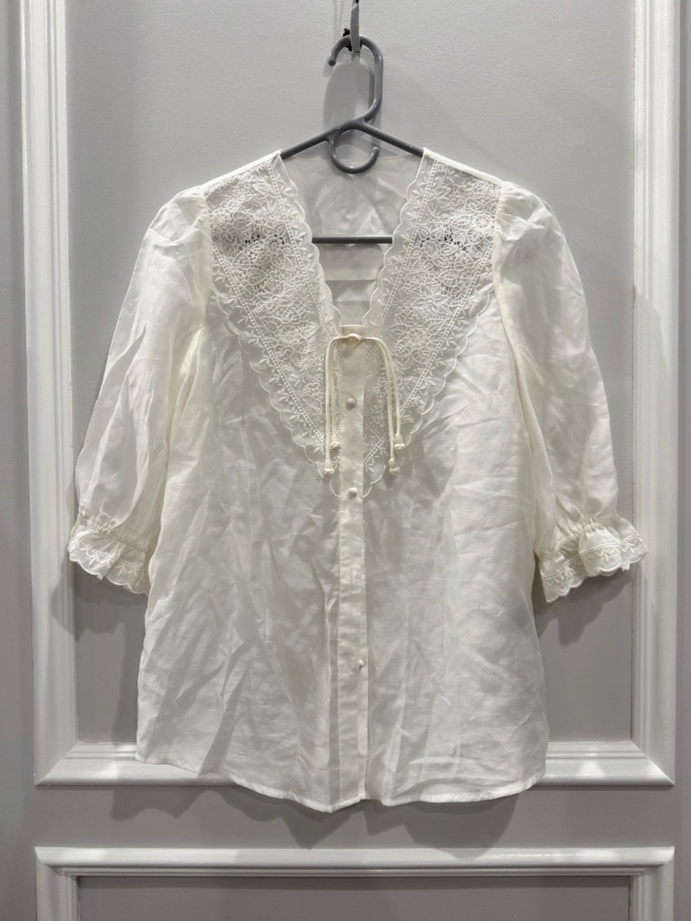 NEW SaSa Studio White Lace Trim Peasant Boho Coquette Button Up Blouse S